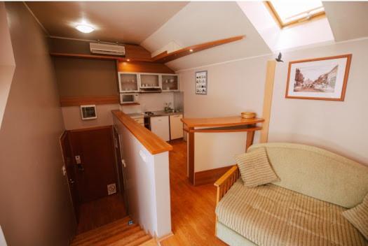 Car Royal Apartments And Rooms 노비사드 외부 사진
